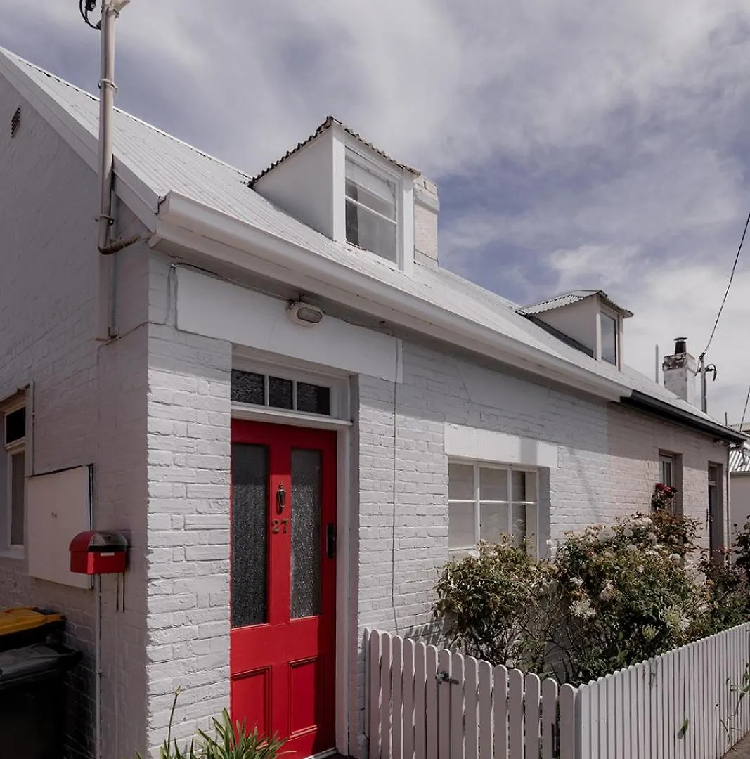 Vakantiehuis Stay Steps From Salamanca In Historical Cottage Hobart