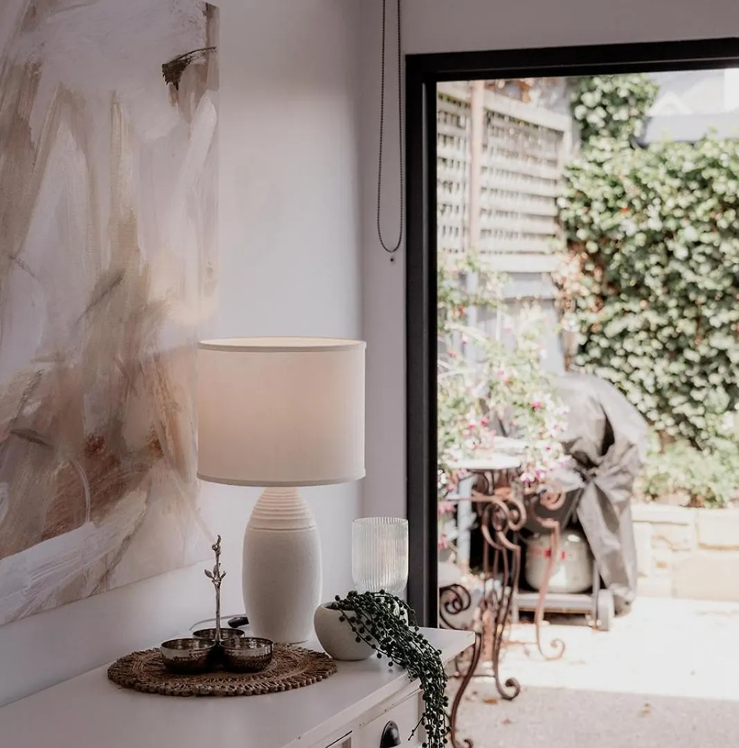 Stay Steps From Salamanca In Historical Cottage Hobart Vakantiehuis