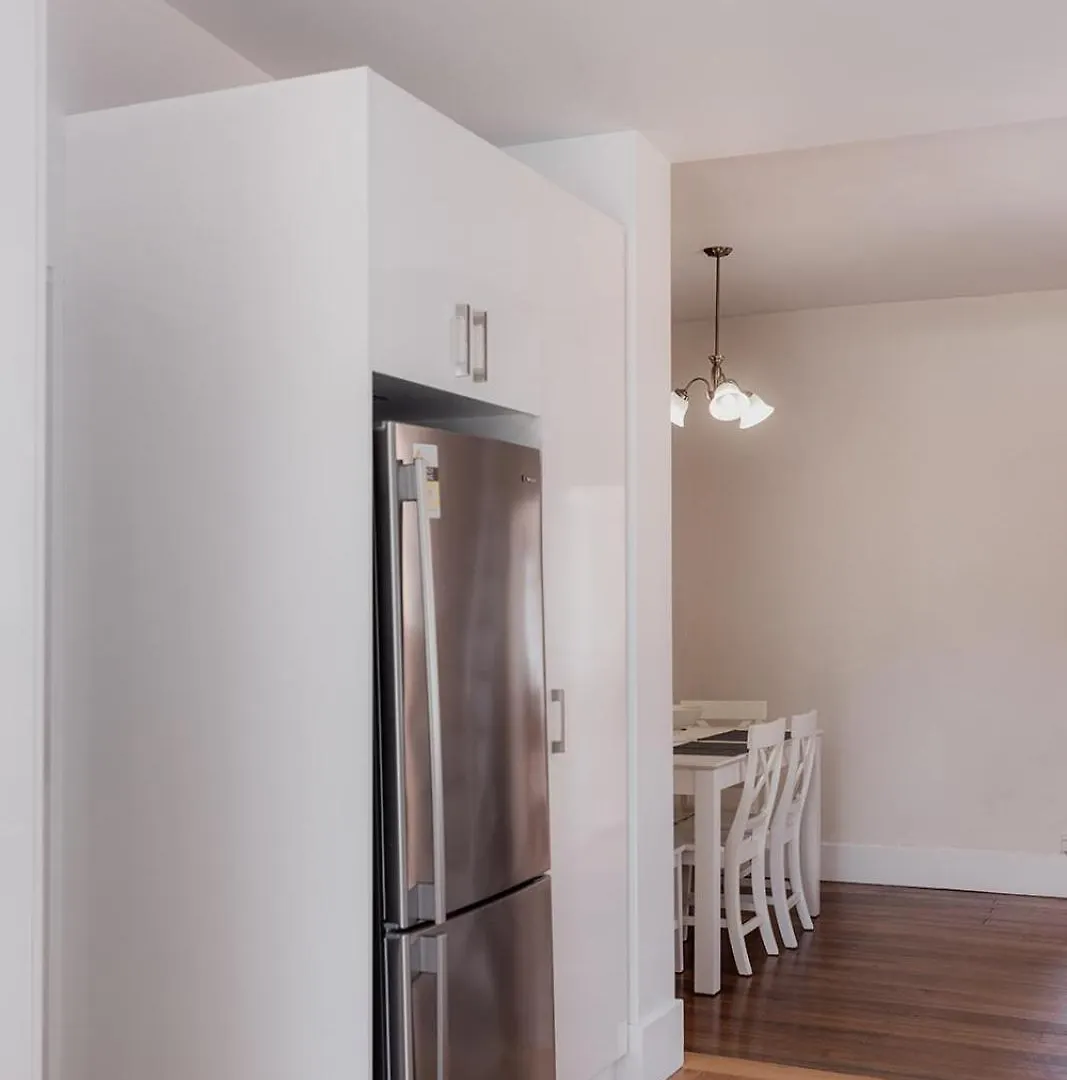 Stay Steps From Salamanca In Historical Cottage Hobart
