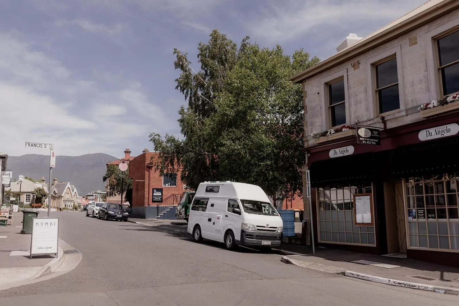 Stay Steps From Salamanca In Historical Cottage Hobart